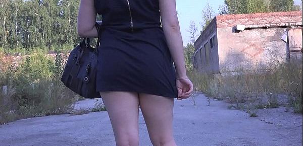  Nudity in public places, brunette with a juicy ass in the fitting room and on the street without panties.
